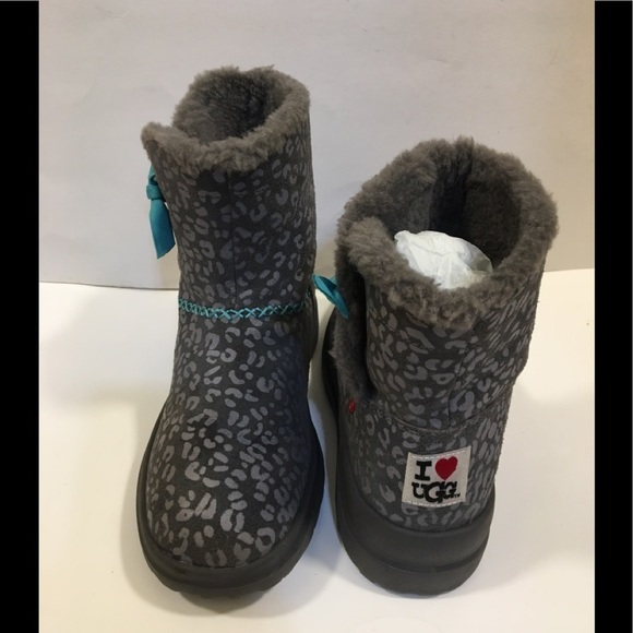 UGG Australia Boot - Picture 7 of 15